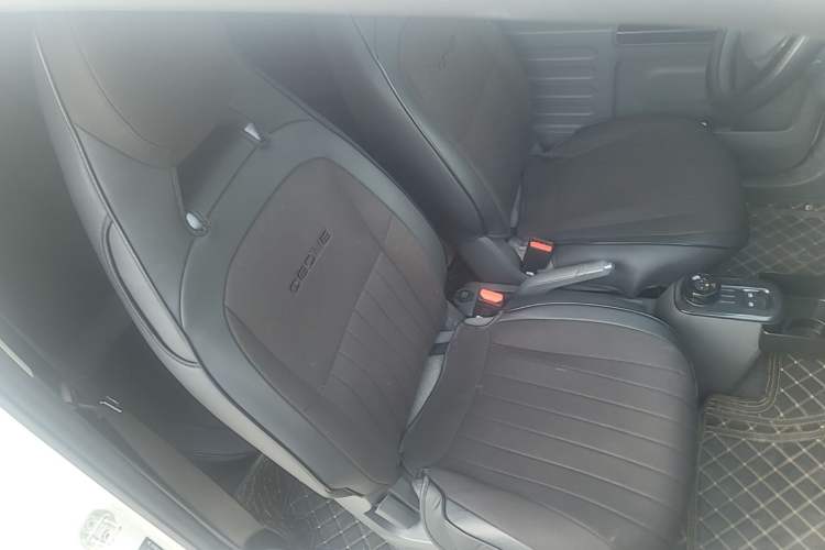 Used Geely Galaxy Panda 2024 Panda Mini 200km Endurance Bear
