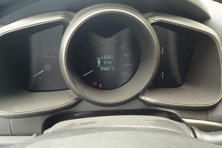 Used Oshan CX70 2016 1.6L Manual Luxury Model