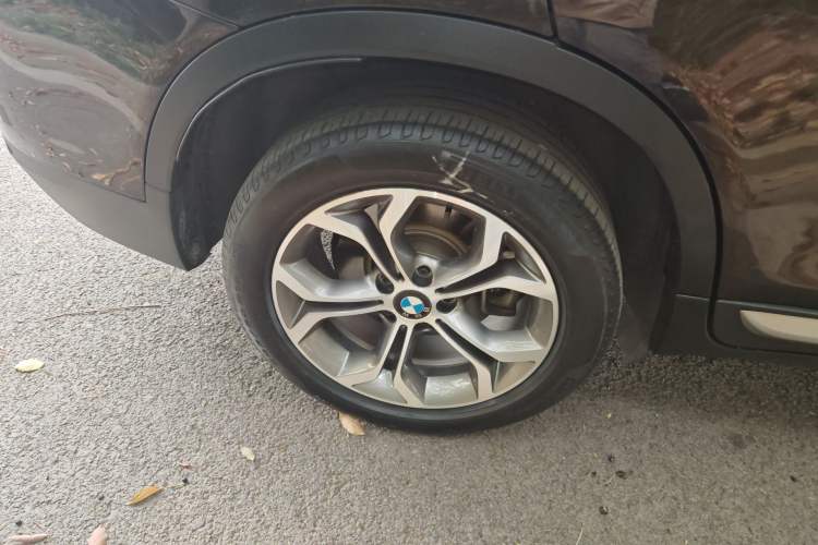 Used BMW X3 2014 xDrive20i X Design Package Right Rear Wheel Hub