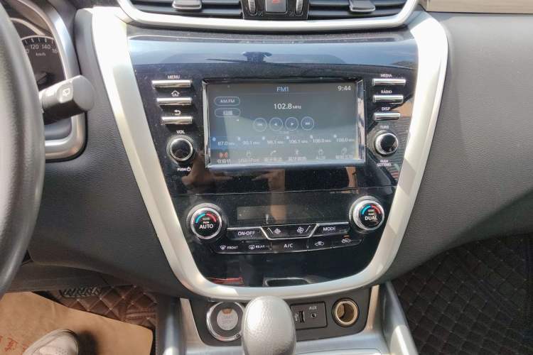 Used Nissan Murano 2019 2.5L XE Two-Wheel Drive Elite Version China VI Standard