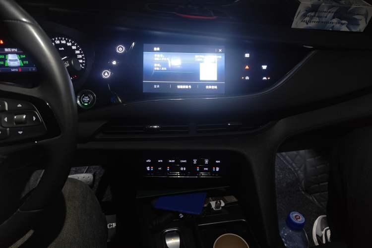 Used Buick Enclave 2022 652T Two-Wheel-Drive Prestige 7-Seater
