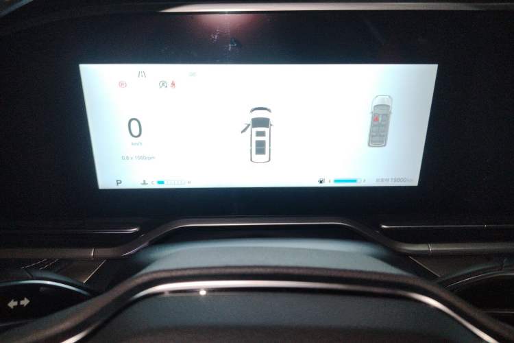 Used SAIC MAXUS G90 2023 2.0T Starry Seven-Seater