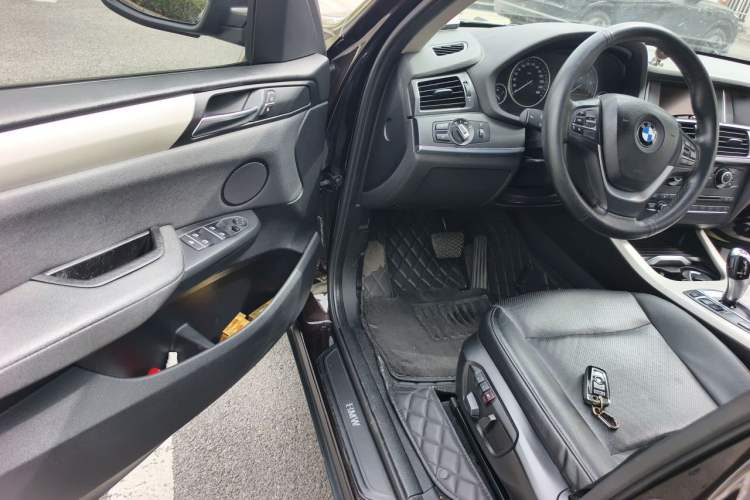 Used BMW X3 2014 xDrive20i Leading Model