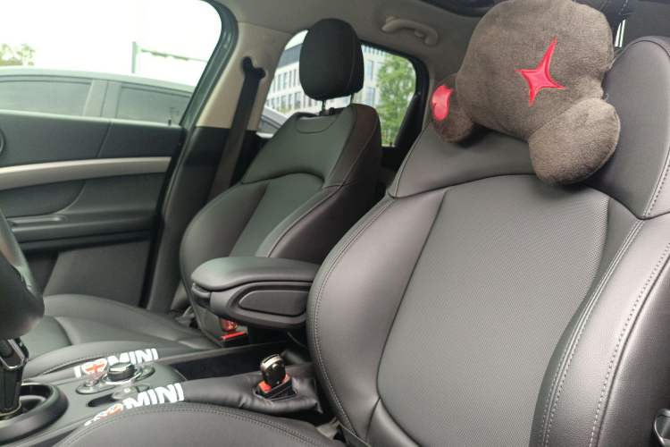 Used MINI Countryman 2022 2.0T COOPER S ALL4 Left Front Seat