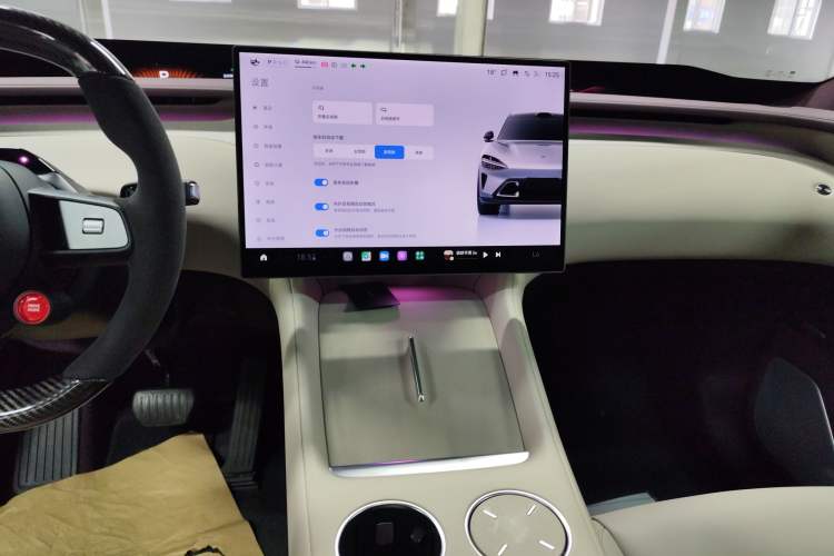 Used Xiaomi Auto YU7 2025 Ultra-Long Range High-Performance All-Wheel-Drive Max Edition
