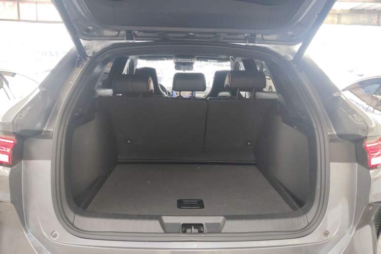 Used BYD Song PLUS New Energy 2024 HONOR Edition DM-i 110km Flagship Model Trunk