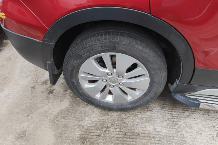 Used Suzuki S-Cross 2014 1.6L CVT Two-Wheel Drive Elite Version Right Rear Wheel Hub