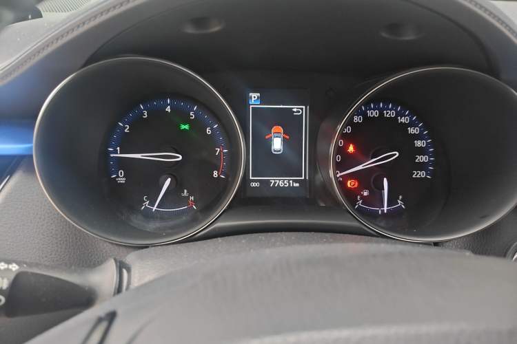 Used Toyota IZOA 2018 2.0L Yichi Version China VI Standard