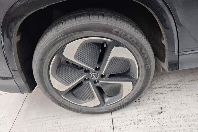 Used Changan CS75 PLUS iDD 2023 ZhiDian iDD Smart Leading Model
