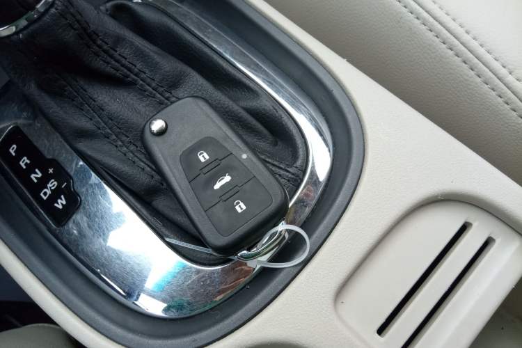 Used Roewe 360 2015 1.5L Automatic Luxury Edition