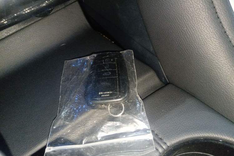 Used Toyota Avalon 2022 Dual-Engine 2.5L Luxury Edition
