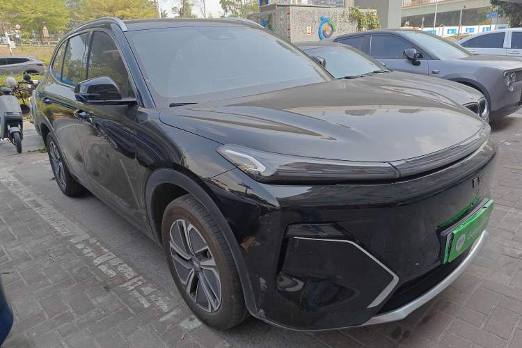 Used Geely Galaxy Galaxy Xingjian 7 EM-i 2025 120km Exploration+ Version