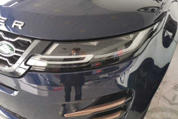 Used Land Rover Range Evoque 2020 249 PS R-DYNAMIC SE Sport Technology Edition Left Front Headlight