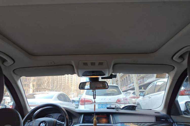 Used BMW 5 Series 2014 525Li Luxury Design Package Headliner