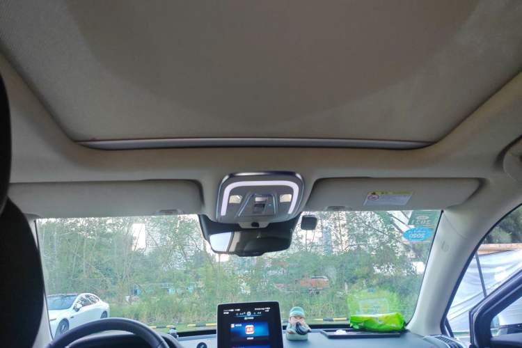 Used BYD Tang New Energy 2018 DM 2.0T All-Wheel Drive Smart Connectivity Luxury Model 7 Seats China V Emission Standard