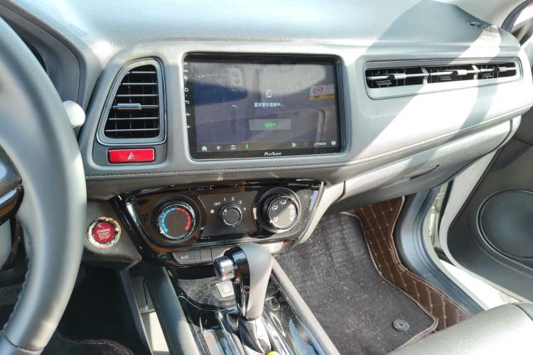 Used Honda Vezel 2017 1.8L CVT Front-Wheel Drive Pioneer Edition
