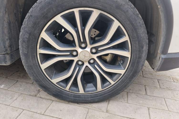 Used Mitsubishi Outlander 2016 2.4L 4x4 Luxury Edition 7-Seater