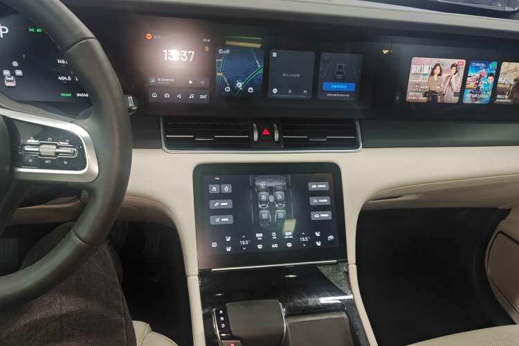 Used Li Auto ONE 2021 Extended-Range 6-Seater Version Audio And AC Panel