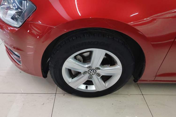 Used Volkswagen Golf 2015 1.4TSI Automatic Luxury Model Exterior 4