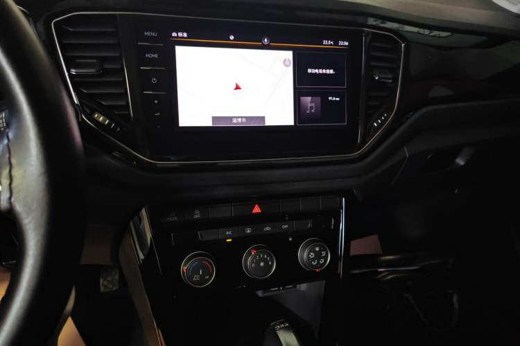 Used Volkswagen T-ROC 2021 280TSI DSG Two-Wheel Drive Comfort Connect Edition
