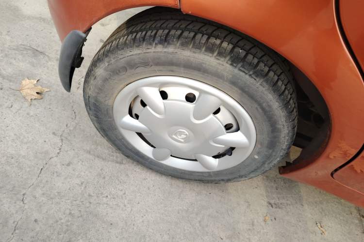 Used Baojun Lechi 2012 Revised 1.0L Manual P-TEC Standard Edition
