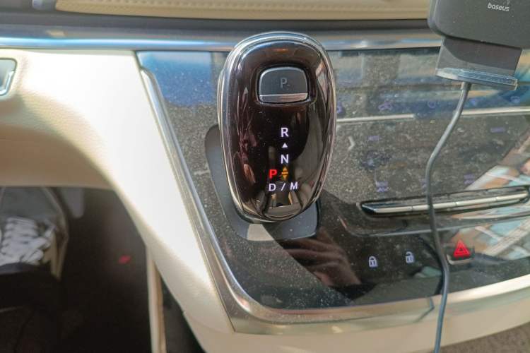 Used Buick GL8 2023 Land Business Class Smart Deluxe Model Gear Lever