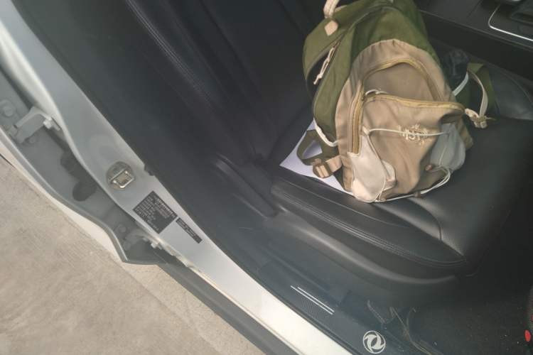 Used Dongfeng Fengon 580Pro 2020 280TGDI CVT Smart Edition Right Front Seat