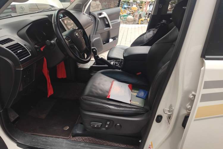 Used Toyota Prado 2018 3.5L Automatic TX-L Left Front Seat