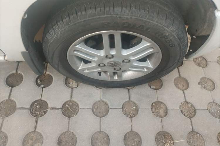 Used Suzuki Wagon R 2013 Venture Edition 1.0L Manual Economy Model
