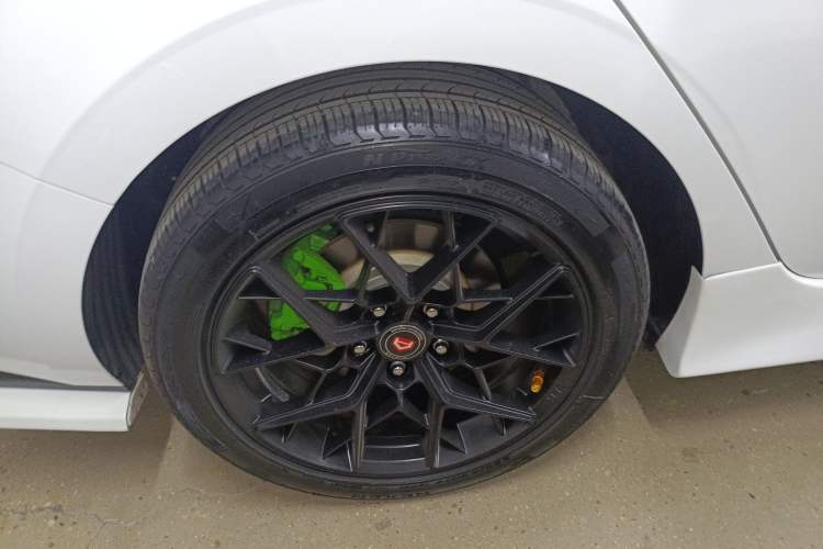 Used Hyundai Elantra 2022 1.5L CVT LUX Prestige Edition Right Rear Wheel Hub