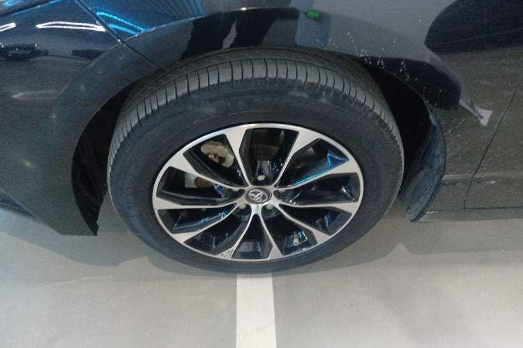 Used Toyota Avalon 2022 Dual-Engine 2.5L Luxury Edition
