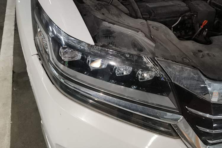 Used Honda Elysion 2016 2.4L Supreme Edition
