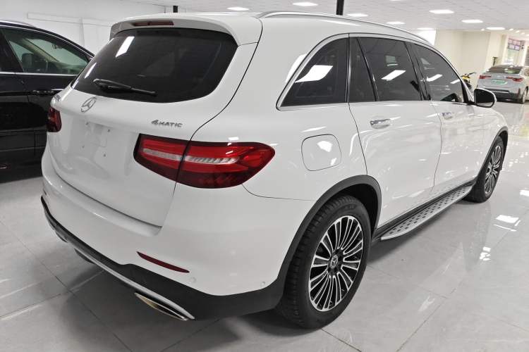 Used Mercedes-Benz GLC 2019 GLC 260 L 4MATIC Dynamic Model
