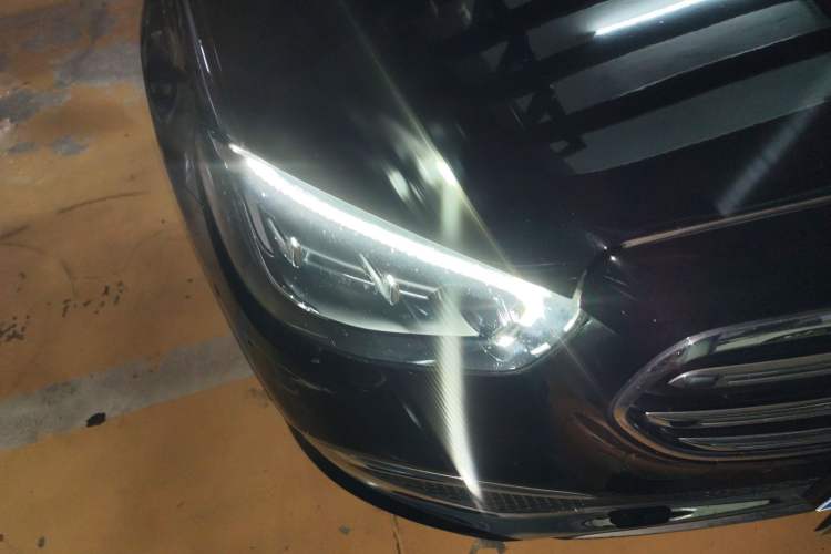 Used Mercedes-Benz E-Class 2022 Second Facelift E 300 L Fashion Edition
