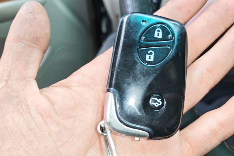 Used BYD M6 2013 2.0L Manual Comfort Edition