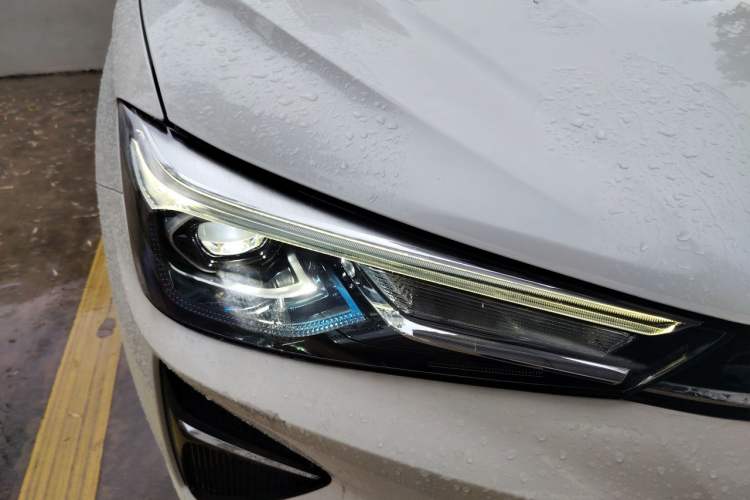 Used Roewe Ei5 2021 500 Prestige Edition
