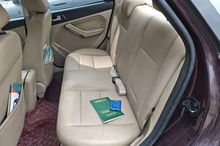 Used Ford Focus 2013 Sedan Classic 1.8L Manual Fashion Edition Left Rear Seat