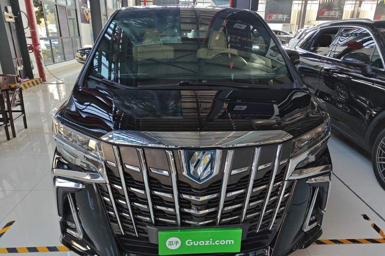 Used Toyota Alphard 2020 Dual-Engine 2.5L Luxury Edition
