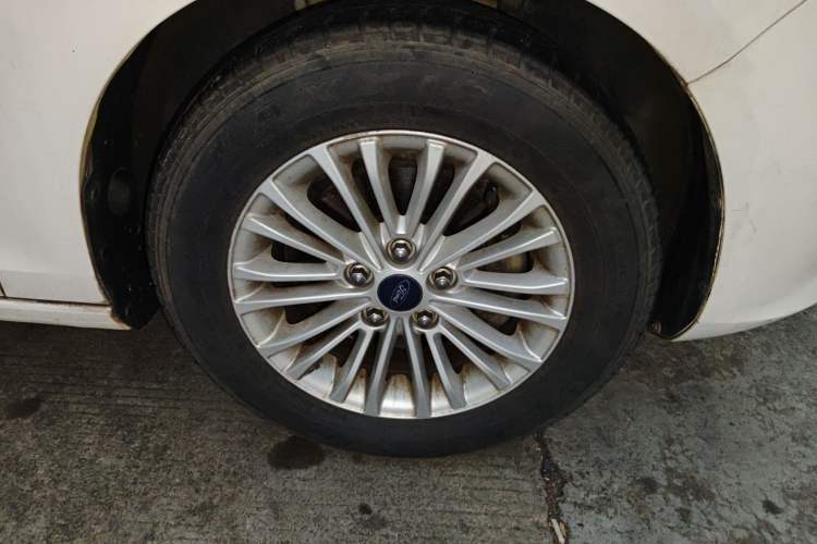 Used Ford Escort 2017 Revised Version 1.5L Manual Comfort Edition