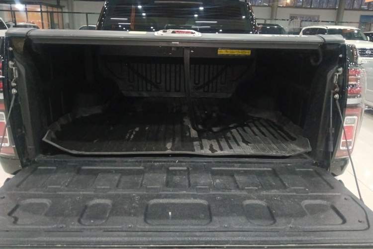 Used Great Wall Poer 2023 2.0T Passenger Version Automatic Gasoline Four-Wheel Drive Comfort Trim – GW4C20B