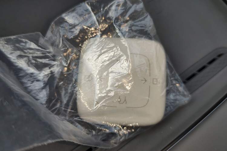 Used Zeekr 7X 2025 100 kWh Long-Range Rear-Wheel Drive with Intelligent Driving Features