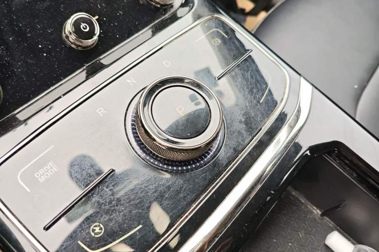 Used NETA U 2023 NETA U-Ⅱ 400 U Show Edition – Lithium Iron Phosphate
