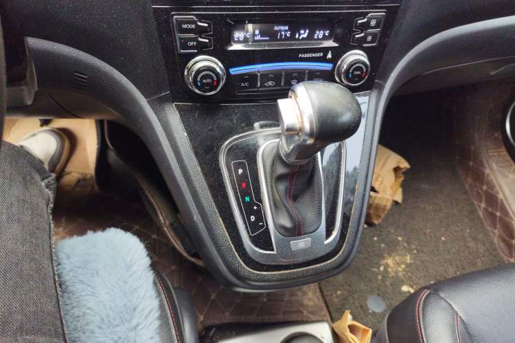 Used Haval H6 2016 Upgraded Model 1.5T Automatic Two-Wheel Drive Elite Version