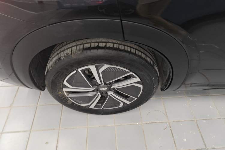 Used Geely Galaxy Xingjian 7 EM-i 2025 120km Exploration+ Version