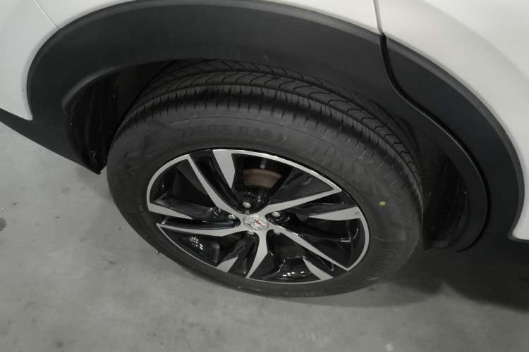 Used Buick Encore PLUS 2023 Smart Fun Edition
