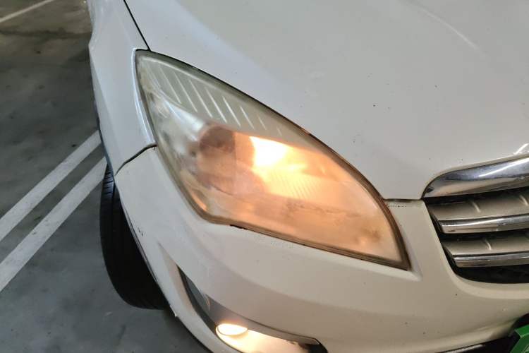 Used CHANGAN CS35 2012 1.6L Manual Comfort Edition China IV Standard
