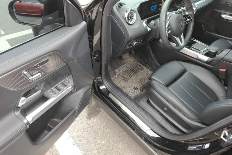 Used Mercedes-Benz EQB 2023 Facelift EQB 260
