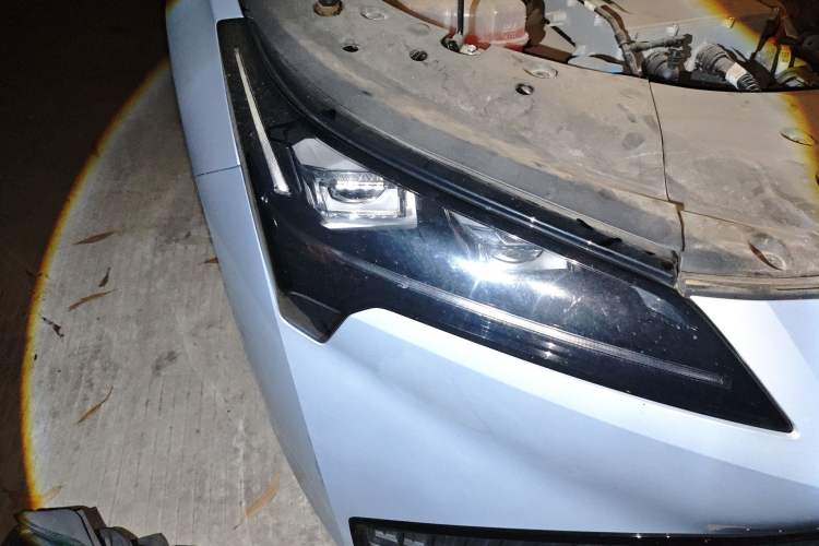 Used AION S Plus 2023 70 Intelligent Edition Ternary Lithium Right Front Headlight