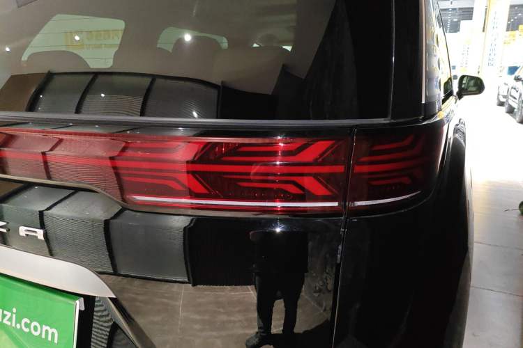 Used Denza D9 2022 DM-i 970 Four-Wheel Drive Flagship Model