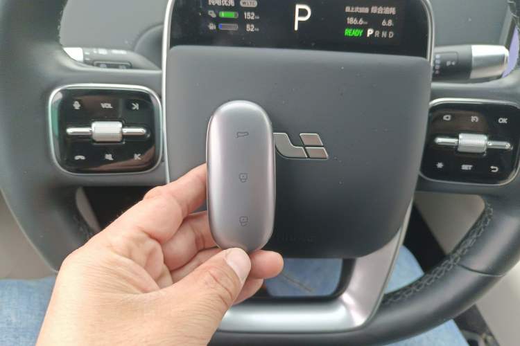 Used Li Auto L6 2024 Pro Model
